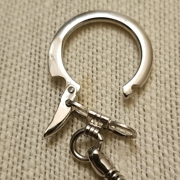Vintage Spacecraft/Space Lab Keychain - Picture 4 of 6